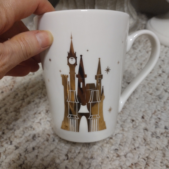 Disney Other - Disney "A Dream Is A Wish Your Heart Makes" Gold Metallic Cinderella Castle Mug